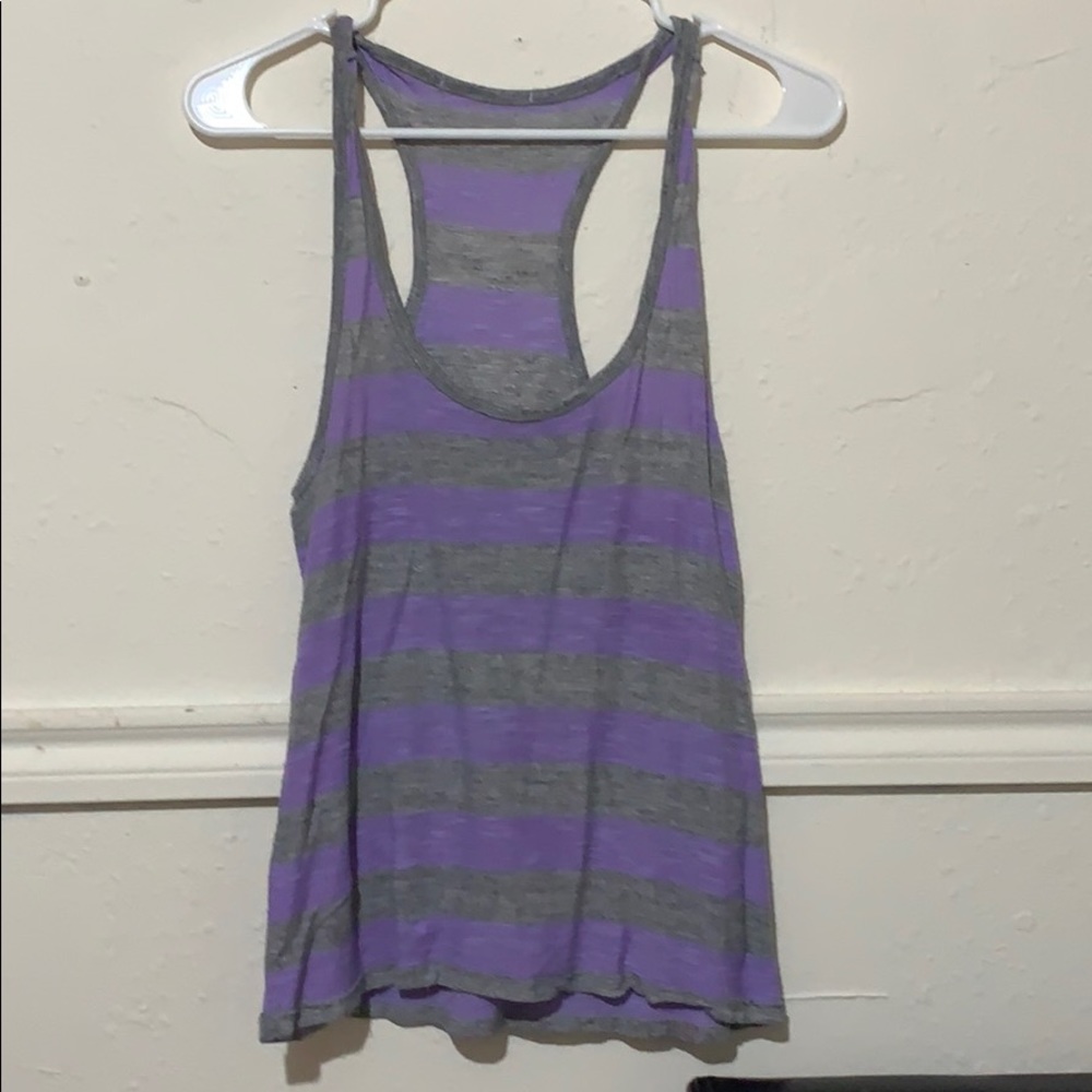 Tank tops - Picture 4 of 4